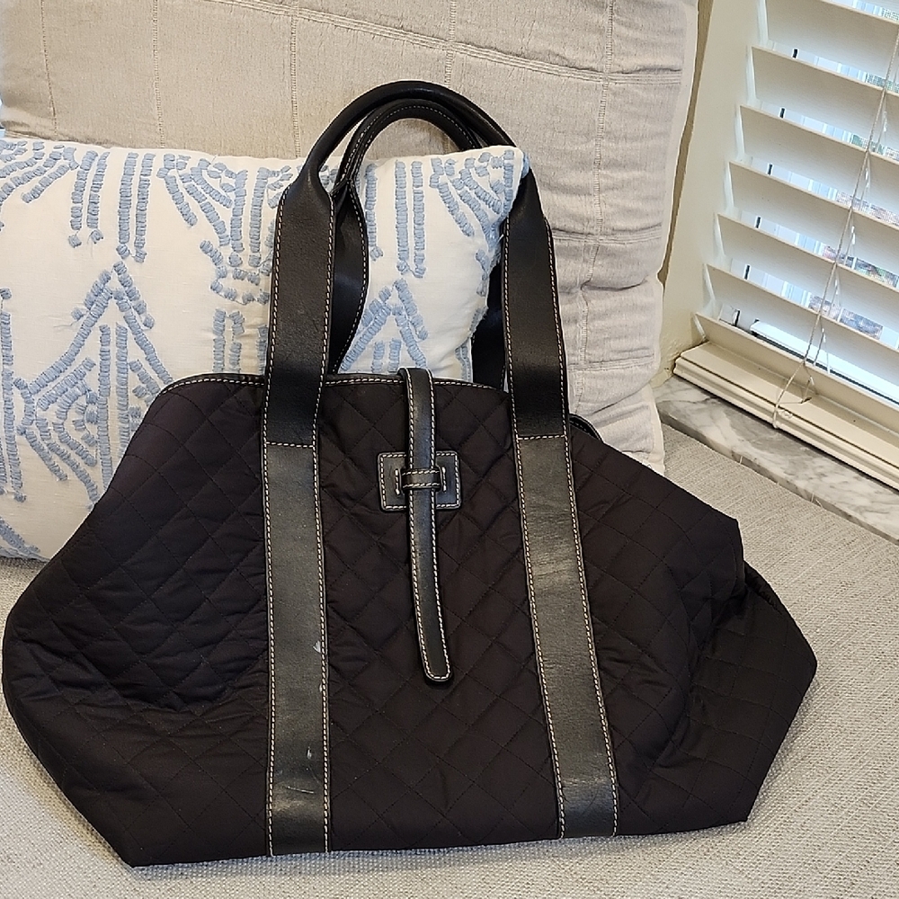 J. MCLAUGHLIN Black Quilted Tote Bag